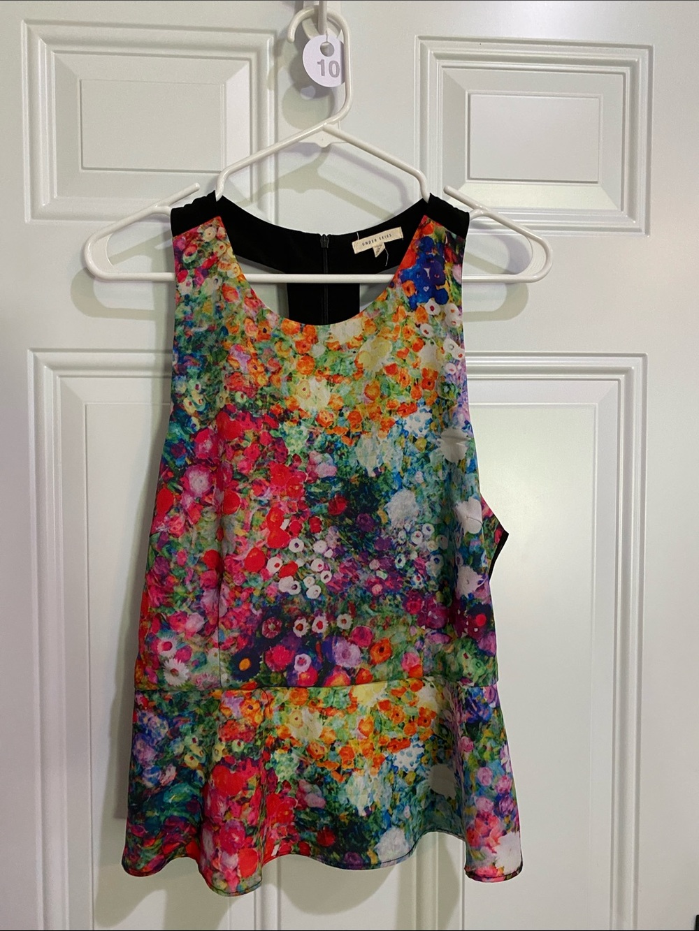 Under Skies Floral Multicolor Sleeveless Camisole